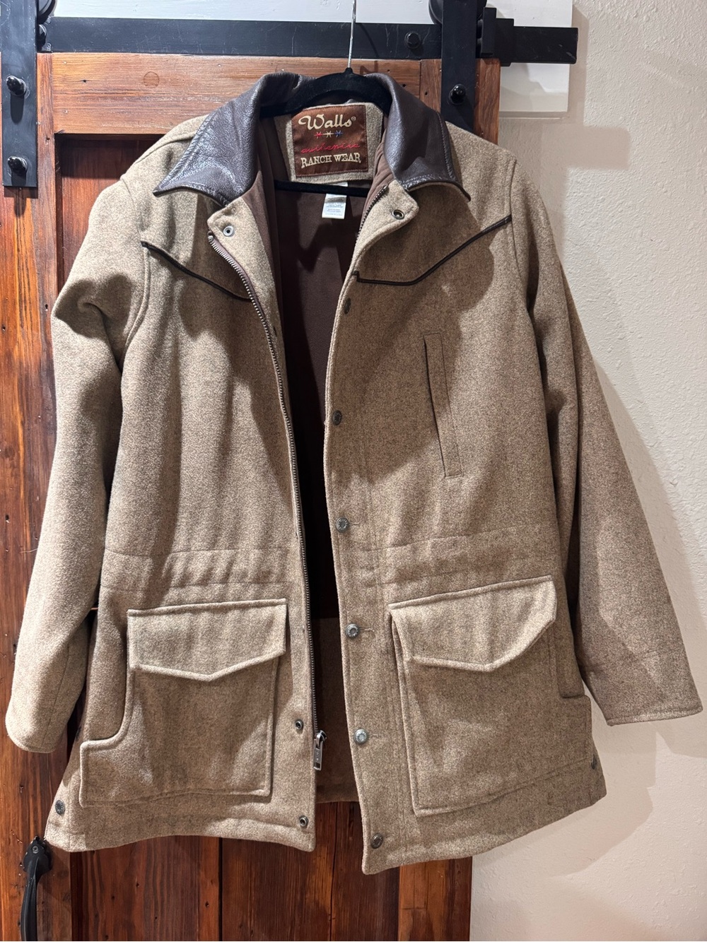 Walls Ranch Wear Brown Wool-Blend Men's Coat with Leather Collar